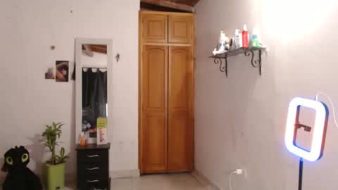 Snapshot of warrior_xena chatting on 14, 10, 2025 warrior_xena online show from 14, 10, 2025