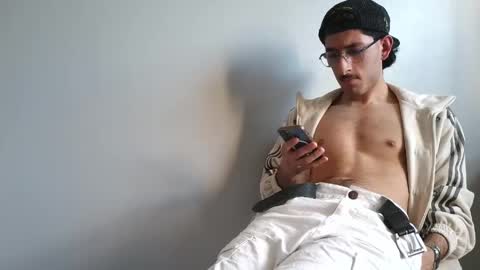 waseiiii online show from 25, 4, 2026