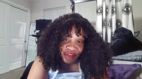 LAUREN LUSH online show from 6, 4, 2026
