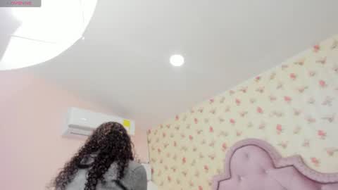 Snapshot of watson_crystal00 chatting on 2, 8, 2026 Milf Latina online show from 2, 8, 2026