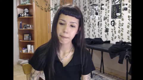 Mina online show from 30, 10, 2025