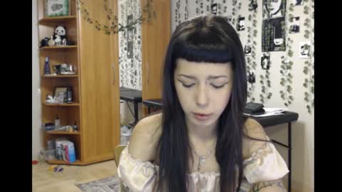 Mina online show from 4, 11, 2025