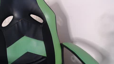 Trixie 3 online show from 28, 1, 2025