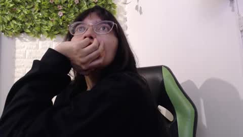 Trixie 3 online show from 29, 1, 2025