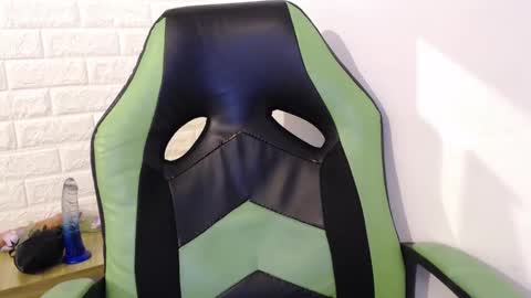 Trixie 3 online show from 11, 3, 2025