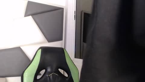 Trixie 3 online show from 23, 10, 2025