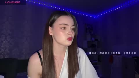 Snapshot of weareyoursun chatting on 10, 5, 2026 Alice online show from 10, 5, 2026