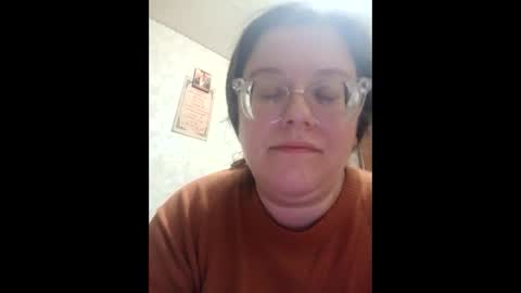 Snapshot of webgirl2 chatting on 16, 10, 2025 Marina online show from 16, 10, 2025