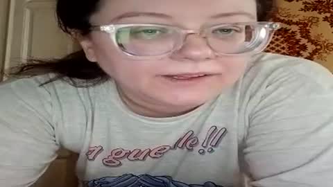 Snapshot of webgirl2 chatting on 13, 7, 2026 Marina online show from 13, 7, 2026