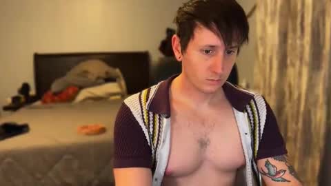 Snapshot of webslingxxxx chatting on 22, 3, 2026 webslingxxxx online show from 22, 3, 2026