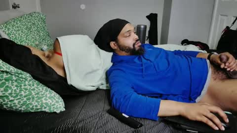 WeDaShit Come Vibe with me . online show from 18, 12, 2024