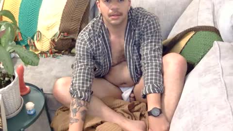 weeeee_snawww online show from 18, 4, 2026