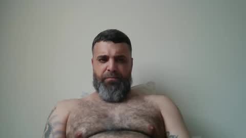 Snapshot of weezy210 chatting on 24, 5, 2026 Weezy online show from 24, 5, 2026