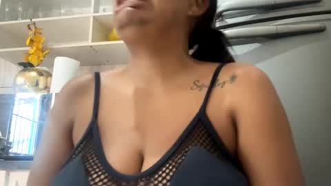 Snapshot of weibarbe chatting on 20, 2, 2026 Nicola online show from 20, 2, 2026