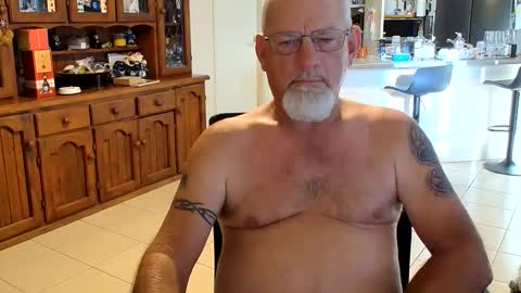 Wellhelloo online show from 30, 4, 2026