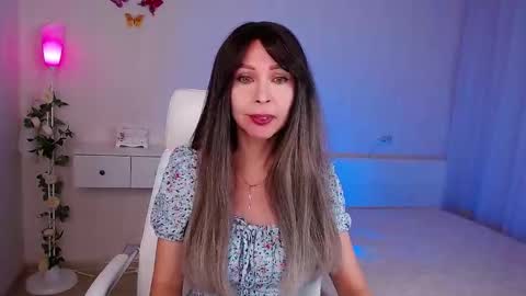 Wendi Foster online show from 19, 12, 2025