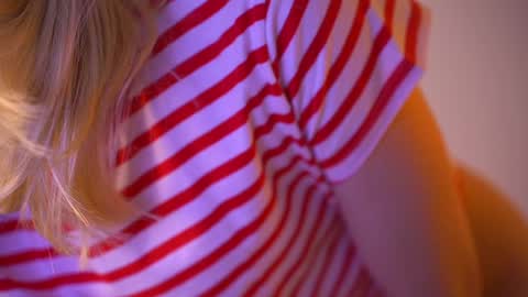 Daisy    online show from 24, 12, 2024