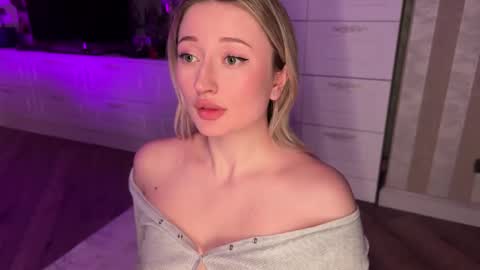 Daisy    online show from 3, 2, 2025