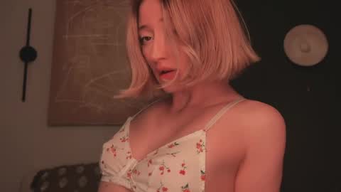 Daisy    online show from 9, 5, 2026