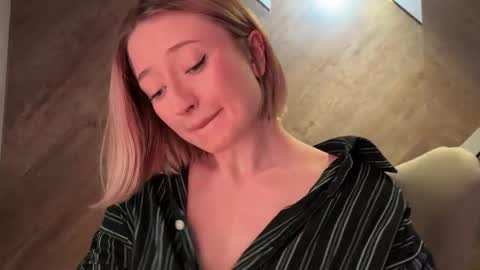 Daisy    online show from 5, 6, 2026
