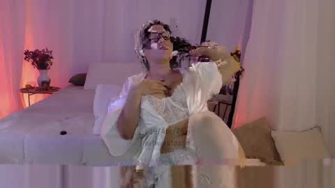 wendytease online show from 19, 4, 2026