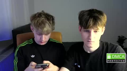 Snapshot of wesides chatting on 19, 3, 2026 Dima and Alex online show from 19, 3, 2026