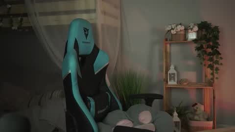 little girl who is always rightLisa online show from 18, 9, 2025