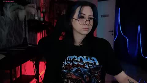 little girl who is always rightLisa online show from 19, 6, 2026