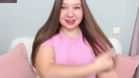 Snapshot of wet__molly chatting on 7, 3, 2025 molly online show from 7, 3, 2025