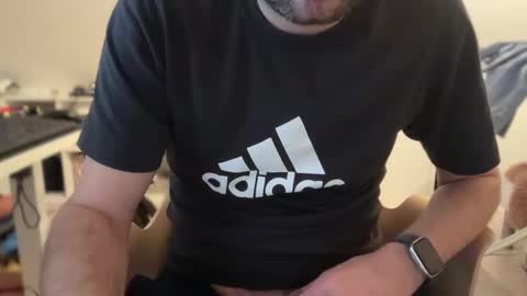 Snapshot of wet_adidasboy chatting on 6, 1, 2025 wet_adidasboy online show from 6, 1, 2025