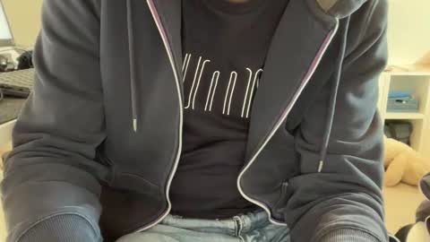 Snapshot of wet_adidasboy chatting on 18, 9, 2025 wet_adidasboy online show from 18, 9, 2025