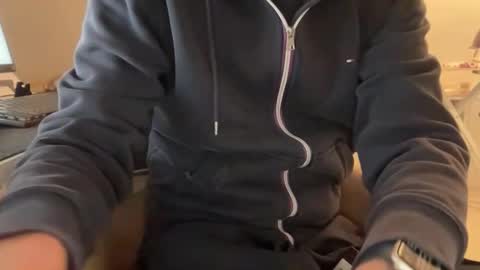 Snapshot of wet_adidasboy chatting on 24, 9, 2025 wet_adidasboy online show from 24, 9, 2025