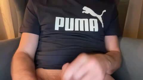 Snapshot of wet_adidasboy chatting on 18, 10, 2025 wet_adidasboy online show from 18, 10, 2025