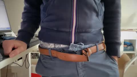 Snapshot of wet_adidasboy chatting on 30, 10, 2025 wet_adidasboy online show from 30, 10, 2025