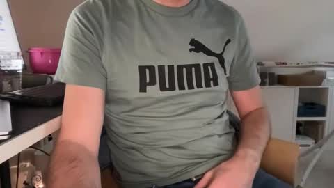 Snapshot of wet_adidasboy chatting on 27, 11, 2025 wet_adidasboy online show from 27, 11, 2025