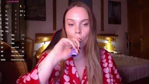 Snapshot of wet_lana chatting on 13, 3, 2026 Lana online show from 13, 3, 2026