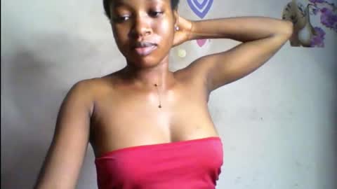 Snapshot of wet_pussy200 chatting on 6, 11, 2025 Bella online show from 6, 11, 2025