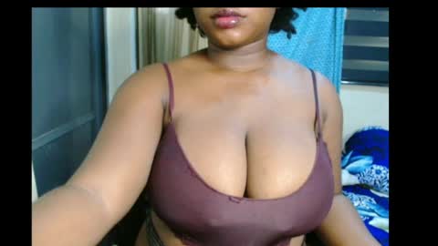 Snapshot of wet_xxpussy55 chatting on 5, 7, 2026 Sonia online show from 5, 7, 2026