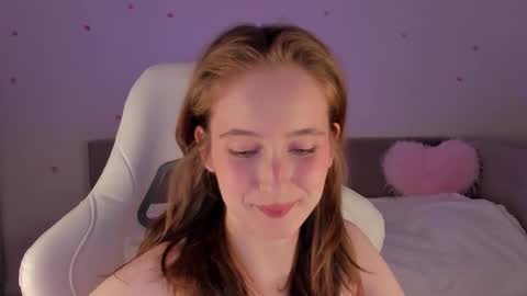 Snapshot of wetinfluence__ chatting on 14, 10, 2025 Sofia online show from 14, 10, 2025
