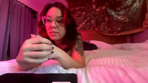 Snapshot of wetsarah5 chatting on 1, 8, 2026 wetsarah5 online show from 1, 8, 2026