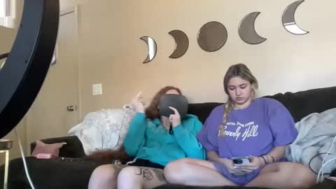 Snapshot of wh0remoanal chatting on 16, 12, 2025 Madasyn Rose online show from 16, 12, 2025