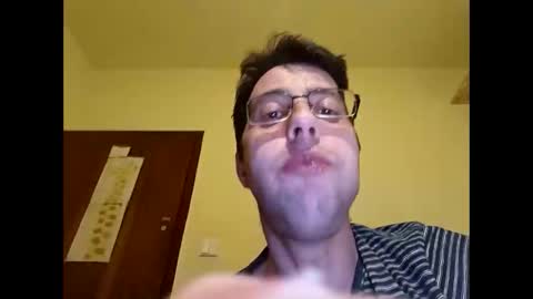 Snapshot of whatwouldyouliketosee chatting on 4, 3, 2025 stoffy online show from 4, 3, 2025