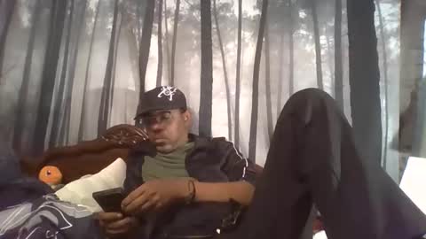 whisperw online show from 7, 4, 2026