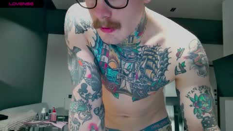 Max online show from 17, 11, 2025