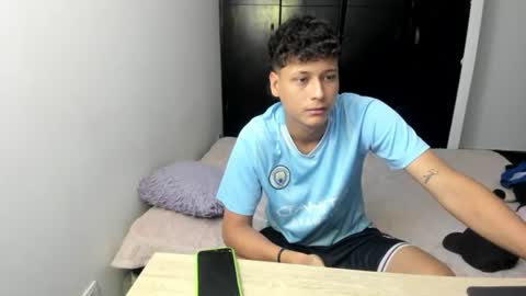 Snapshot of white_master444 chatting on 4, 8, 2026 white online show from 4, 8, 2026