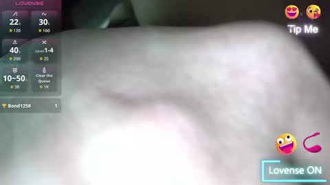 white_sexy_ online show from 25, 3, 2026