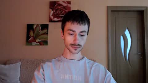 Snapshot of white_sport chatting on 5, 2, 2026 Tom online show from 5, 2, 2026