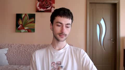 Tom online show from 11, 5, 2026