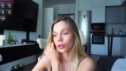 Snapshot of whitebanny chatting on 14, 5, 2026 Kate online show from 14, 5, 2026