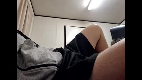 Snapshot of whiteboi9284 chatting on 12, 10, 2025 whiteboi9284 online show from 12, 10, 2025